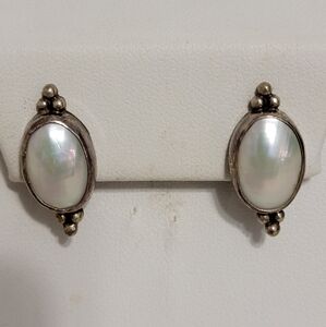 Vintage Nakai Sterling Silver Mother of Pearl Clip-On Earrings Oval